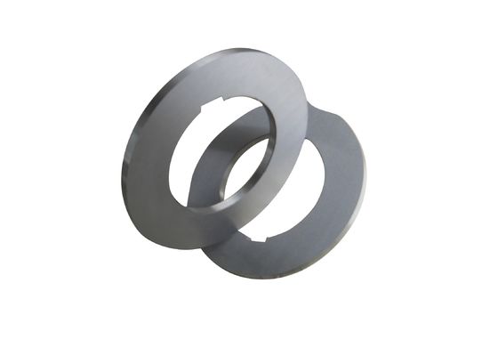 O metal lateral do ajustador que corta o aço carbono das lâminas bobina o processamento