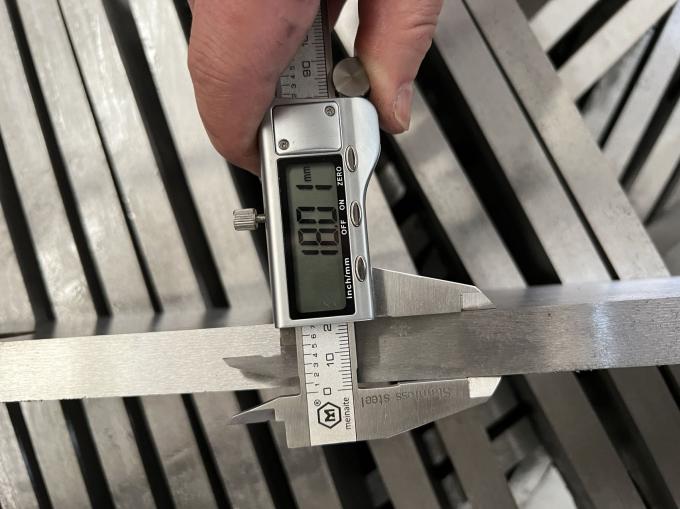 Máquina de corte hidráulica personalizada lâminas de corte de aço inoxidável lâminas de corte faca máquina de corte de metal lâmina 17